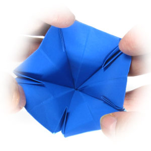 19th picture of origami flower, morning glory with five petals