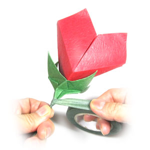 13th picture of Valentine's origami paper flower