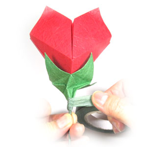 14th picture of Valentine's origami paper flower